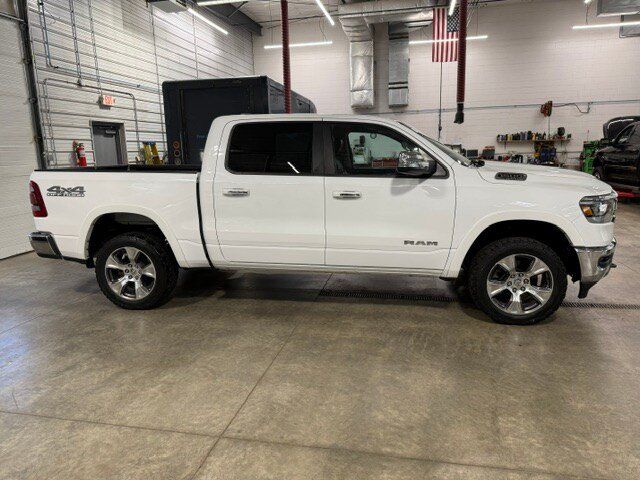 Used 2022 RAM 1500 Laramie w/ Off Road Group AWD/4WD image 6