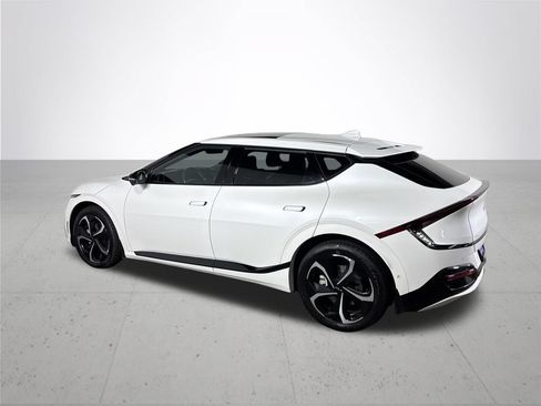 Certified 2023 Kia EV6 GT-Line w/ GT-Line Suede Seat Package AWD/4WD image 9