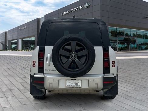 Used 2024 Land Rover Defender 130 S AWD/4WD image 4