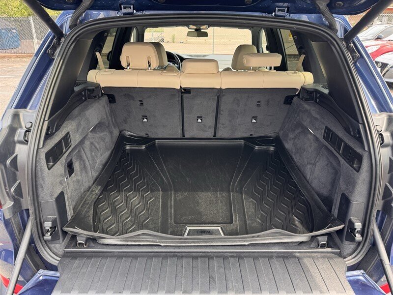 Used 2020 BMW X5 xDrive40i w/ Premium Package AWD/4WD image 27