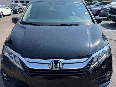 Used 2019 Honda Odyssey EX image 2