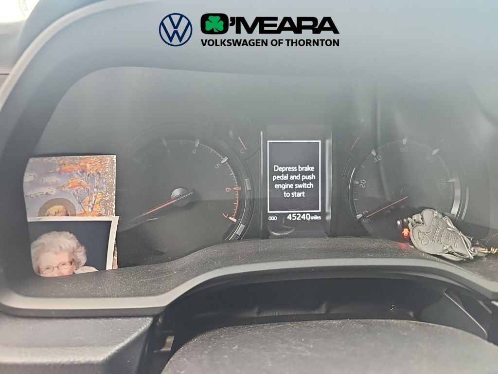 Used 2023 Toyota 4Runner SR5 AWD/4WD image 6