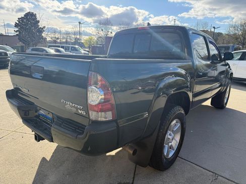 Used 2014 Toyota Tacoma PreRunner w/ TRD Sport Package image 5
