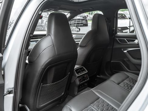 Used 2023 Audi RS 6 AWD/4WD image 29
