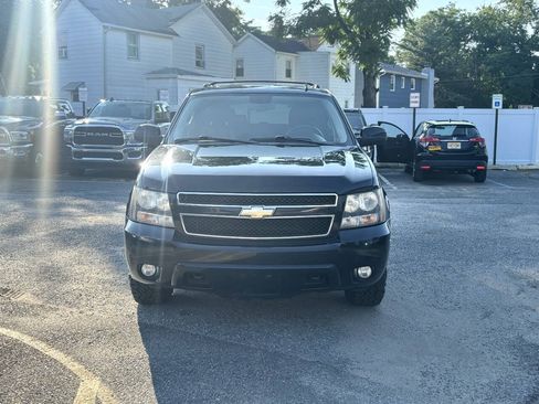 Used 2011 Chevrolet Suburban LT AWD/4WD image 2