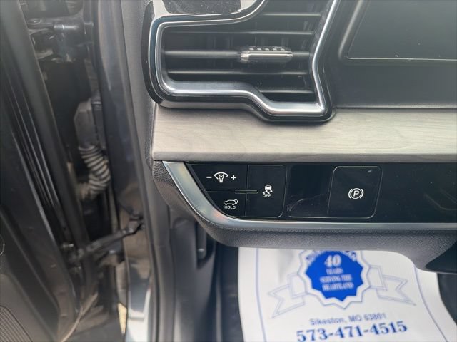 Used 2023 Kia Sportage X-Line w/ X-Line Premium Package AWD/4WD image 20