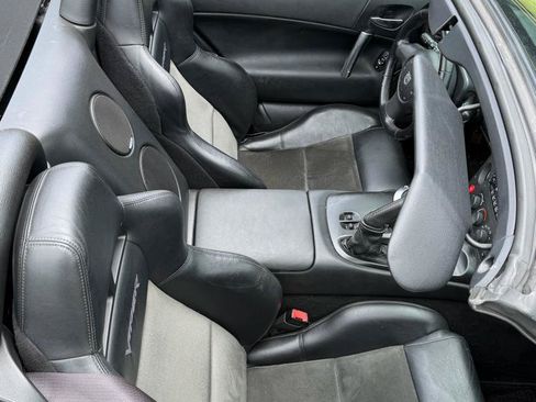 Used 2003 Dodge Viper SRT-10 RWD image 17