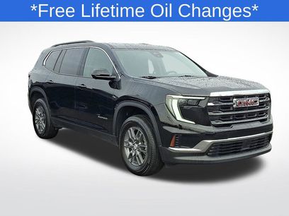 Used 2025 GMC Acadia Elevation