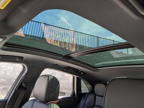 New 2026 Porsche Macan AWD/4WD image 28