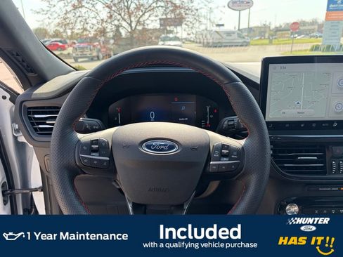 Used 2024 Ford Escape ST-Line w/ Tech Pack #1 image 8