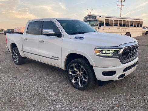 Used 2020 RAM 1500 Limited AWD/4WD image 10