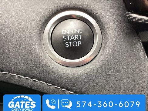 Used 2025 Toyota Highlander XSE AWD/4WD image 26