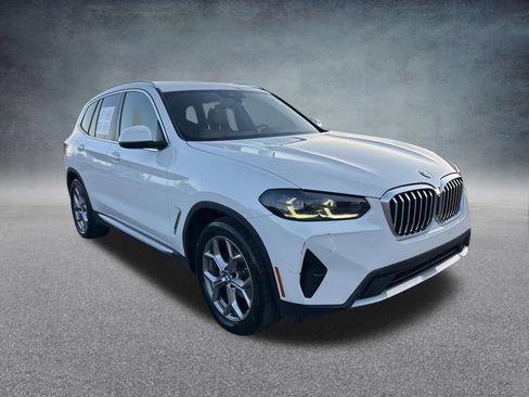 Used 2022 BMW X3 sDrive30i w/ Convenience Package RWD image 2
