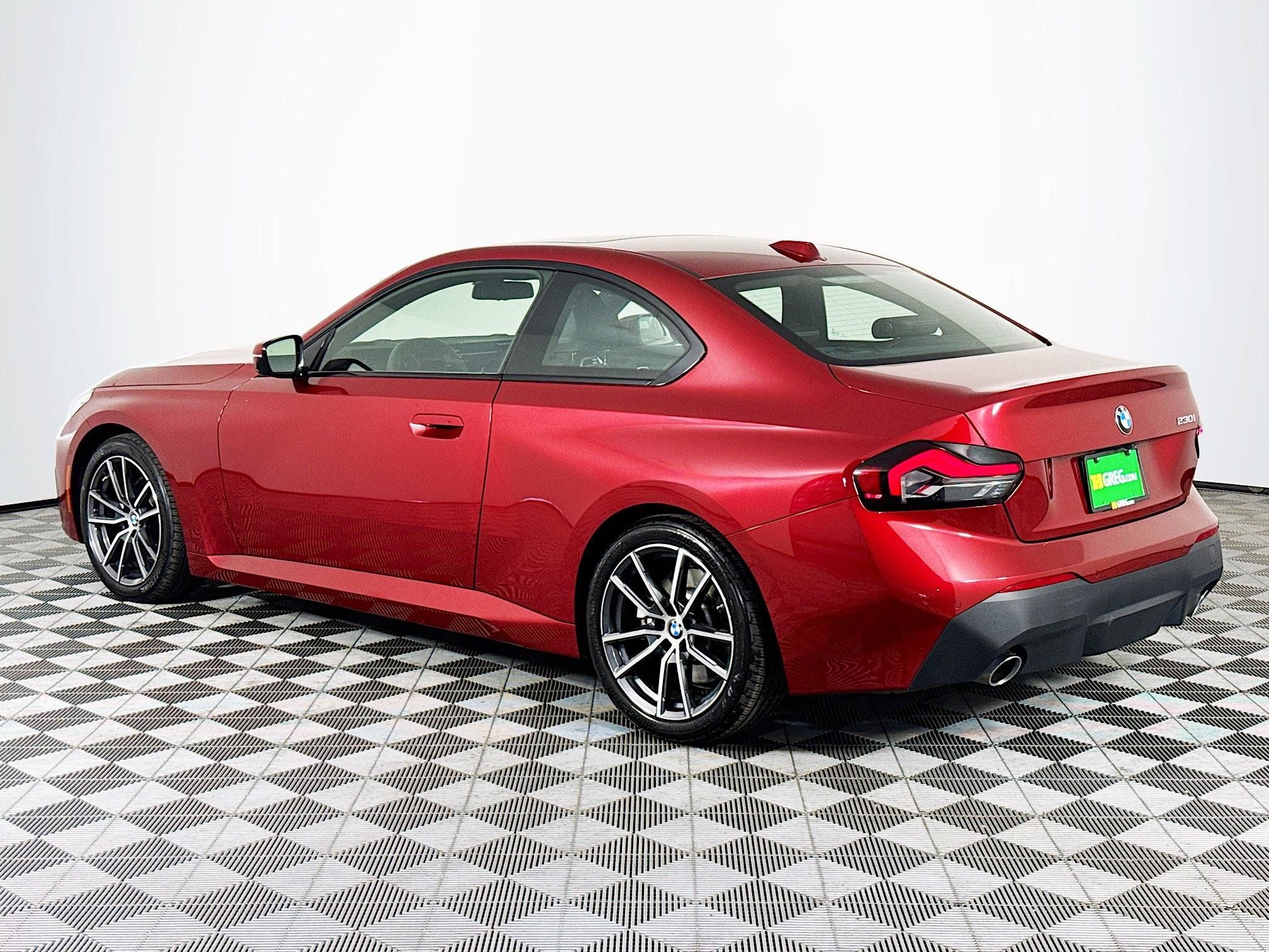 Used 2025 BMW 230i Coupe w/ Premium Package RWD image 6