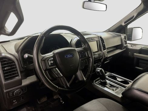 Used 2019 Ford F150 XLT w/ Equipment Group 302A Luxury image 10