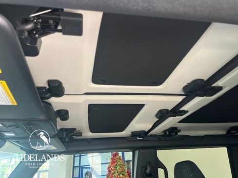 New 2025 Ford Bronco Heritage Edition image 26