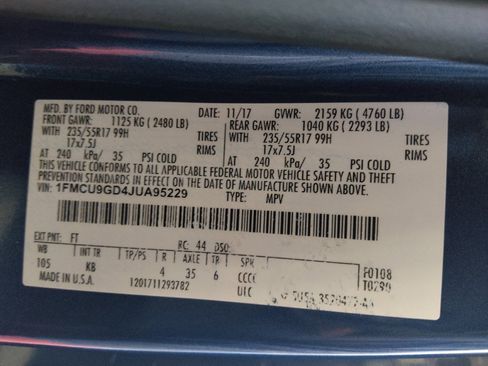 Used 2018 Ford Escape SE w/ Ford Safe & Smart Package AWD/4WD image 33