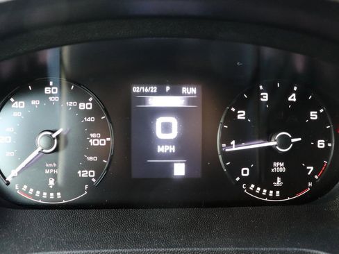 Used 2025 RAM ProMaster 2500 w/ Convenience Group image 25