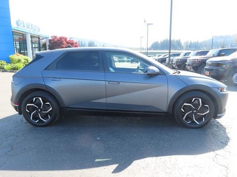 Used 2023 Hyundai Ioniq 5 SEL w/ Cargo Package AWD/4WD image 9