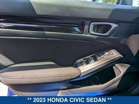 Used 2023 Honda Civic EX image 10