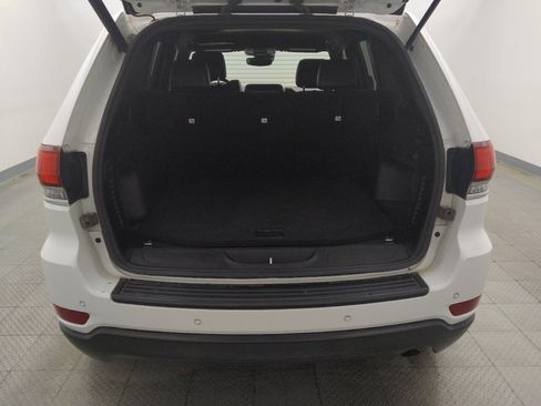 Used 2022 Jeep Grand Cherokee Laredo X RWD image 29