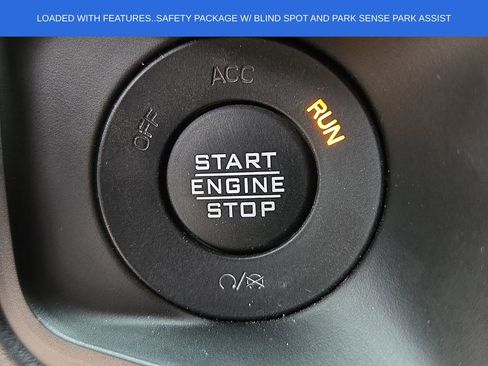 Used 2025 Jeep Wrangler Unlimited Sahara w/ Safety Group AWD/4WD image 25