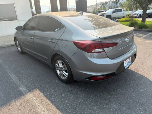 Used 2019 Hyundai Elantra SEL FWD image 4