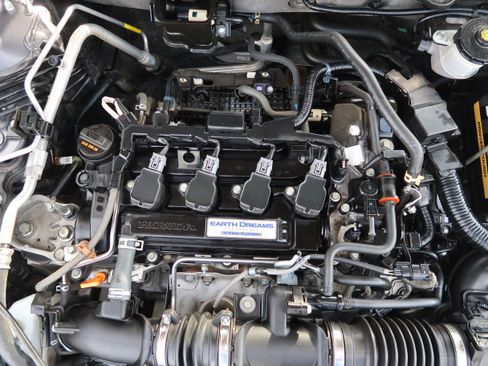 Used 2019 Honda Accord Sport image 40