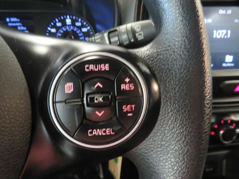 Used 2020 Kia Soul LX image 31