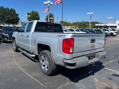 Used 2016 Chevrolet Silverado 1500 LTZ Z71 w/ LTZ Plus Package AWD/4WD image 6
