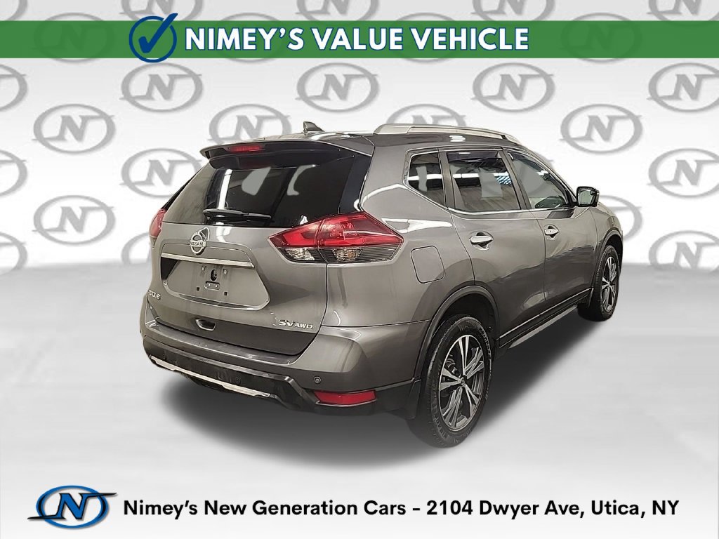 Used 2019 Nissan Rogue SV AWD/4WD image 2