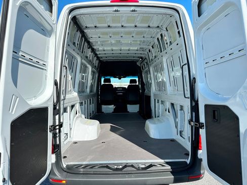 New 2026 Mercedes-Benz Sprinter 3500 image 22