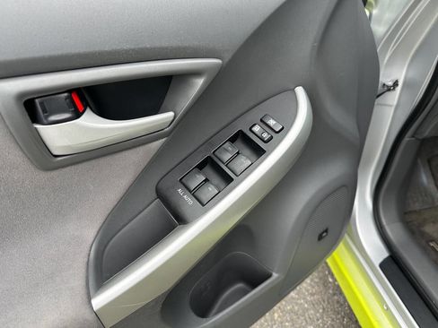 Used 2010 Toyota Prius II 4dr Hatchback image 36