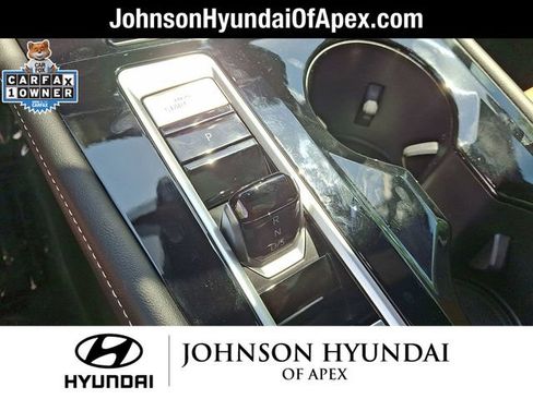 Used 2024 Volkswagen Atlas Cross Sport SE w/ Panoramic Sunroof Package FWD image 14