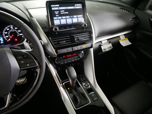 New 2026 Mitsubishi Eclipse Cross SEL image 5