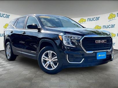 Used 2024 GMC Terrain SLE