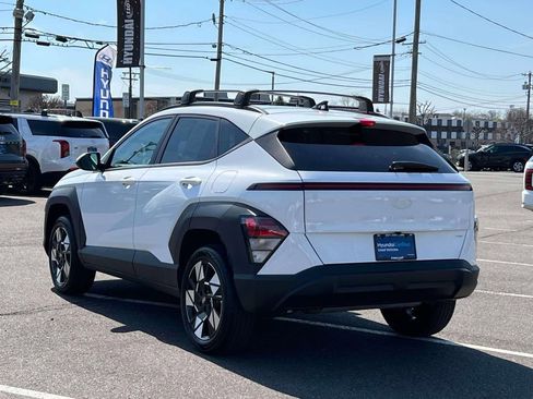 Used 2025 Hyundai Kona SEL AWD/4WD image 8