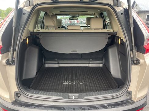 Used 2018 Honda CR-V Touring image 8