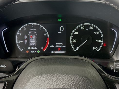 Used 2024 Honda Pilot EX-L image 12