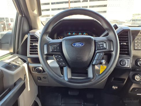 Used 2017 Ford F150 XL w/ Equipment Group 101A Mid AWD/4WD image 13