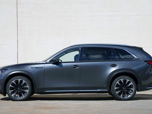 Used 2024 MAZDA CX-90 Plug-In Hybrid w/ Premium Pkg AWD/4WD image 8