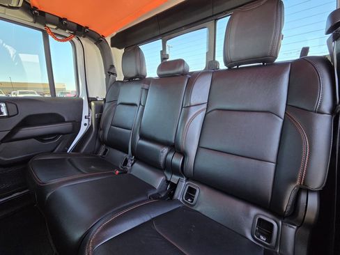 Used 2022 Jeep Gladiator Mojave w/ Trailer Tow Package image 23