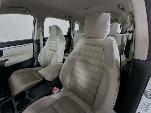 Used 2017 Honda CR-V LX image 19