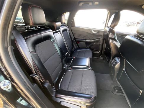 Used 2024 Ford Escape ST-Line image 39