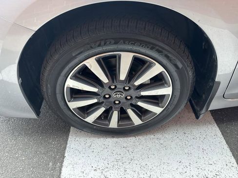 Used 2018 Toyota Sienna LE image 14