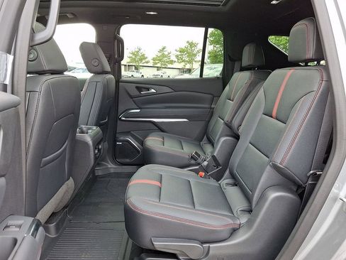 New 2026 Chevrolet Traverse RS FWD image 6