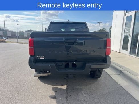 Used 2025 Toyota Tacoma SR5 image 4