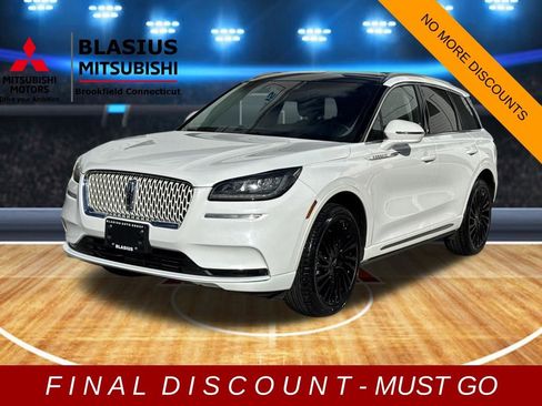 Used 2021 Lincoln Corsair Reserve image 26