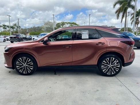 Certified 2025 Lexus RX 350 Premium Plus w/ Convenience Package image 4