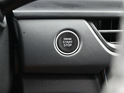 Used 2024 Kia Seltos EX FWD image 31